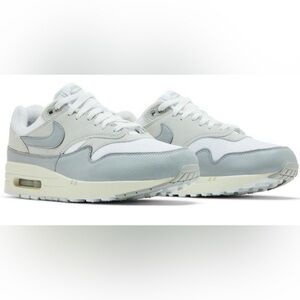 NEW!! Air Max 1 '87 "Pure Platinum" - Size 8 ( NO BOX)